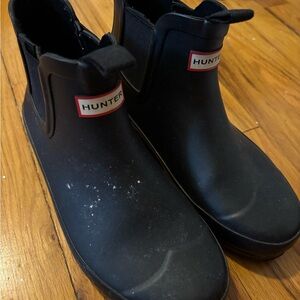 Hunter Black Rain & Snow Boots Waterproof Durable Design